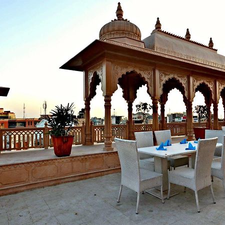 Hotel Ram Singh Palace Jaipur Ngoại thất bức ảnh