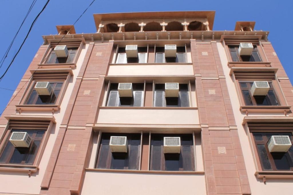 Hotel Ram Singh Palace Jaipur Ngoại thất bức ảnh