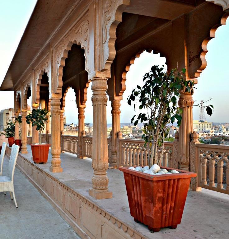 Hotel Ram Singh Palace Jaipur Ngoại thất bức ảnh