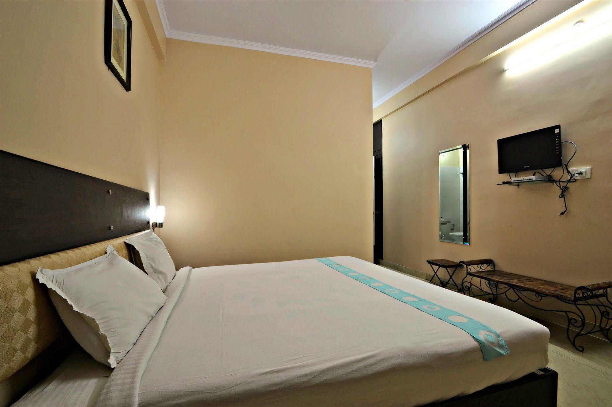 Hotel Ram Singh Palace Jaipur Ngoại thất bức ảnh